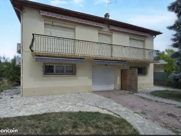 À LOUER, appartement type T4 de 80m2