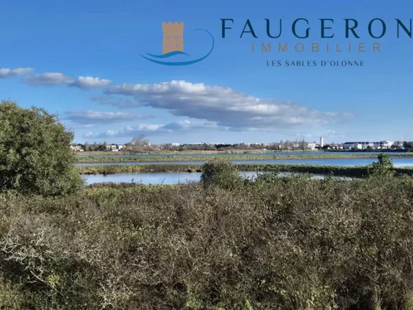 Terrain 1800 m²