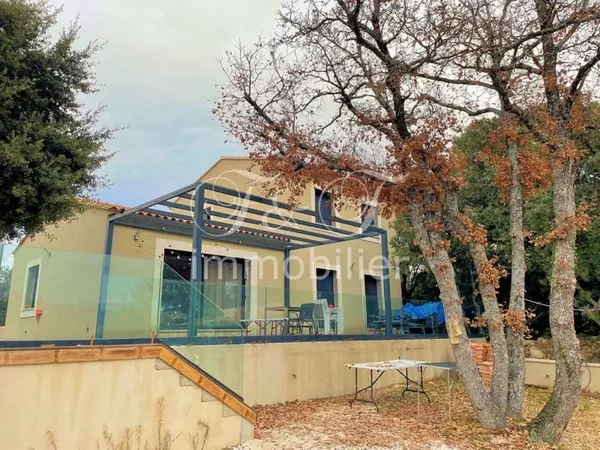 Villa de luxe avec piscine et vue Luberon