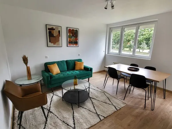 Chambres à louer dans très bel appartement entièrement refait