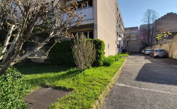Appartement à vendre 3 pièces VILLEURBANNE (69)