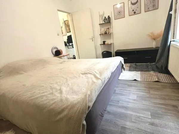 F2 47 m2 rue du Ballon