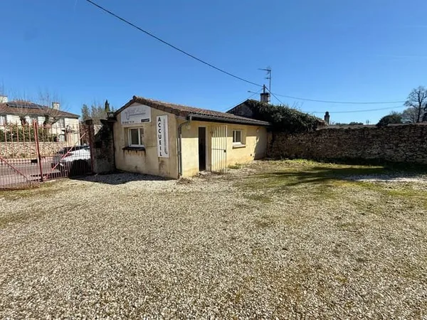 Local commercial 1 pièce 27 m²