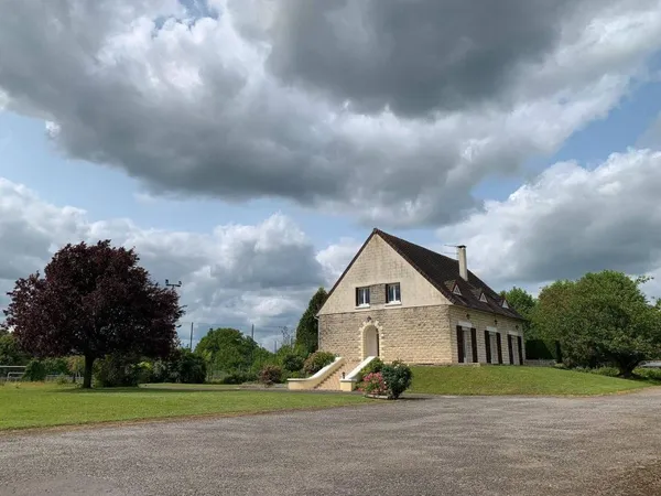 Maison 7 pièces 198 m²