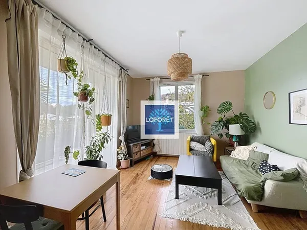 Maison de plain pied, 3 chambres proche commodités