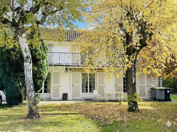Maison 5 pièces 140 m²