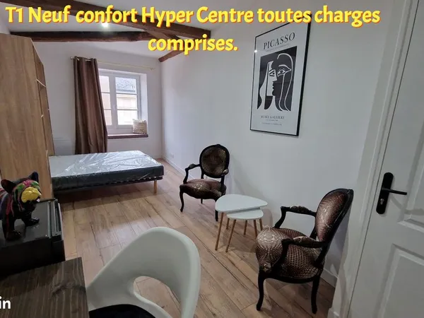 Studio Ttes charges incluses HYPER CENTRE Neuf