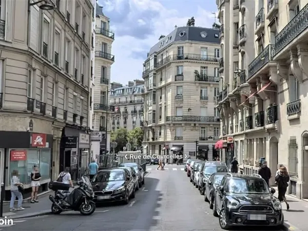 Local commercial 92 m² PARIS