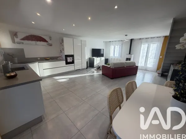 Maison 6 pièces 148 m²