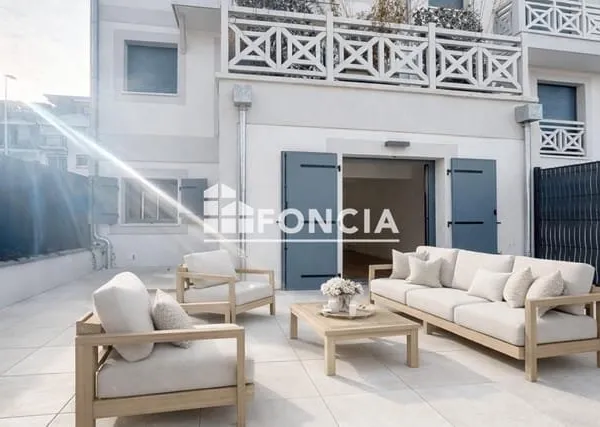 Appartement de 35 m² avec terrasse de 40 m² en centre-ville de Deauville