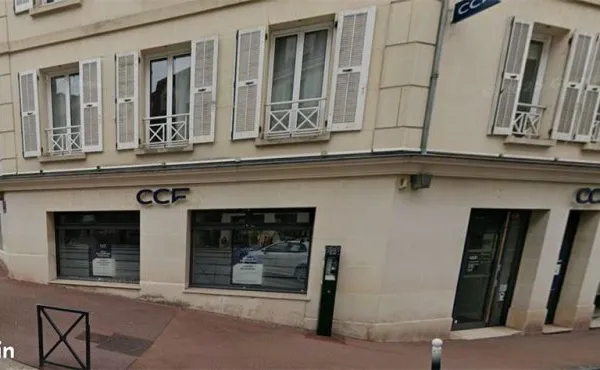Local commercial 184 m² GARCHES