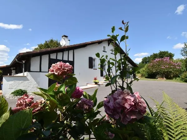 Maison 5 minutes de PONTONX 159 M2 SUR TERRAIN DE 6000 M2