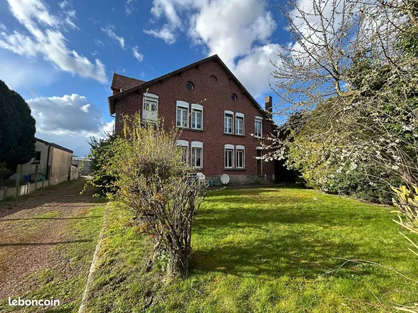 Villa 7 pièces 167 m²