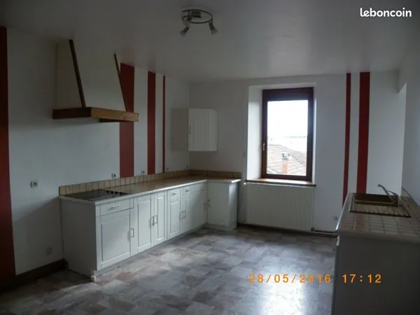 Location appartement 93 M2