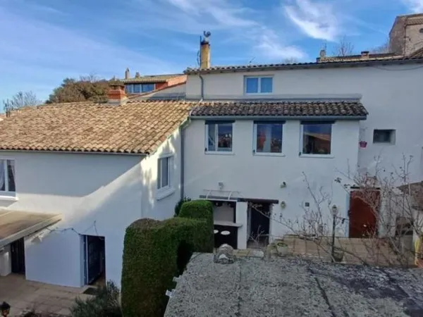 Maison 5 pièces 140 m²