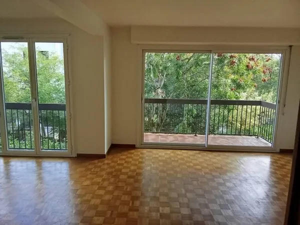 Appartement 3 pièces 77 m²