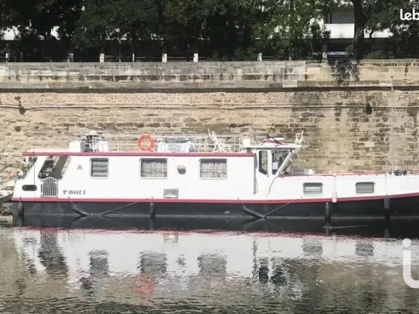 Péniche 3 pièces 60 m²