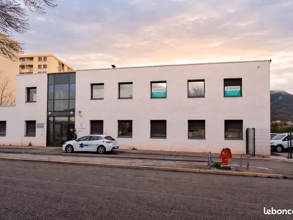 Bureaux 195 m² LA VALETTE DU VAR