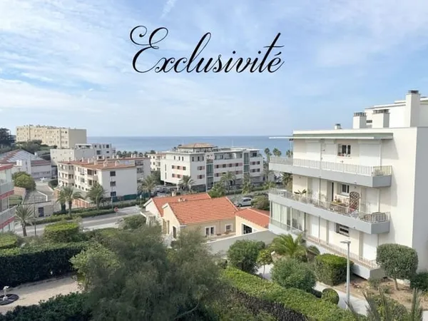 Six-Fours les Plages, T3 vue mer, dernier étage avec garage en option