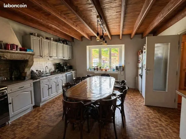 Maison 6 pièces 147 m²