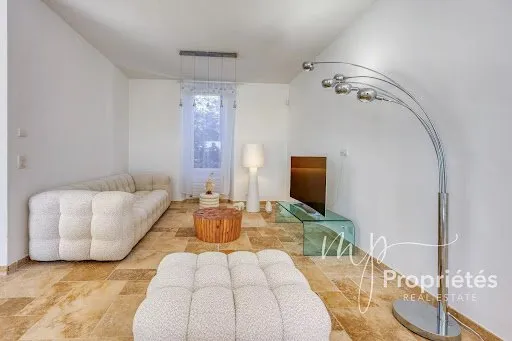 Maison 5 pièces 144 m²