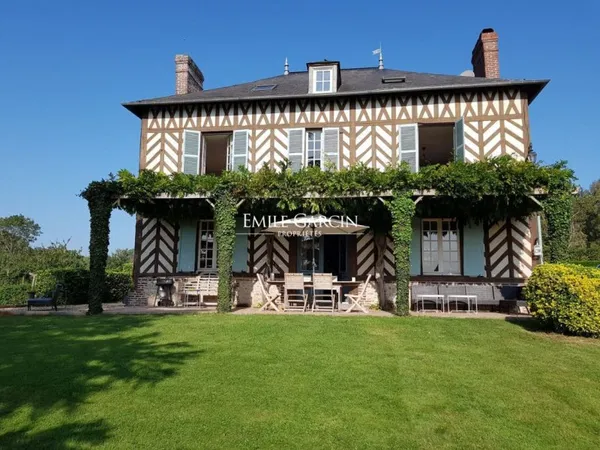 Propriété de Charme à louer, en Normandie
