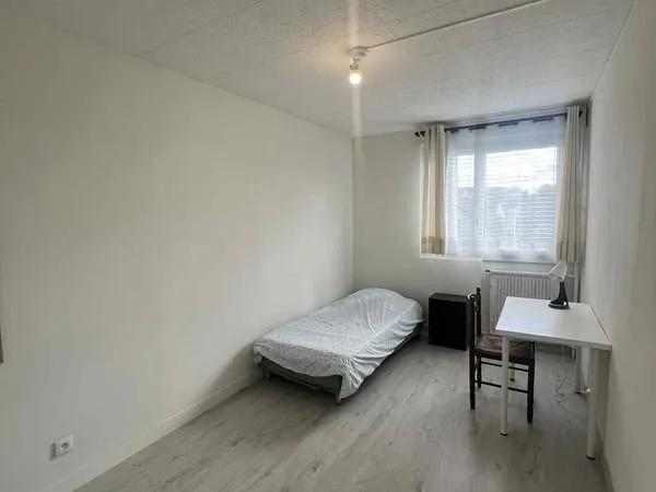 Colocation entièrement meublée - 1 chambre restante