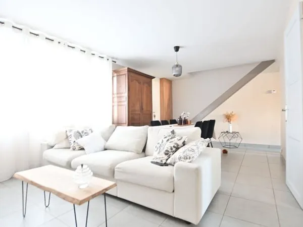 Maison 5 pièces 100 m²