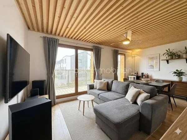 Appartement f4 de 79m2 - proche commerces et gare - 335 000 €