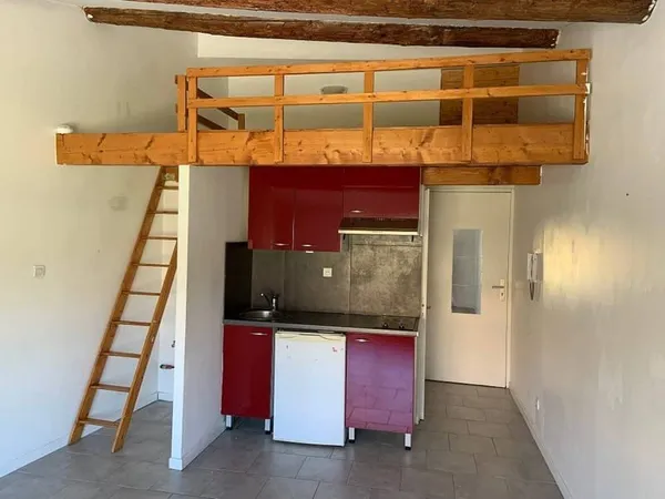 Studio 1 pièce 21 m²