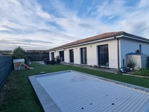 Maison Vente Saint-Martin-de-Hinx 6p 138m² 435000€