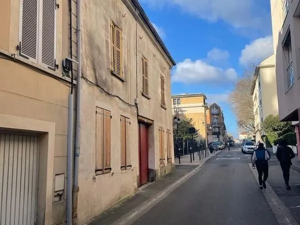 Boutique 324 m² ARGENTEUIL