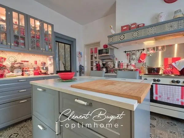 Maison 7 pièces 152 m²
