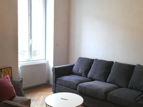 Chambre 16 m² avec SDE privative libre de suite