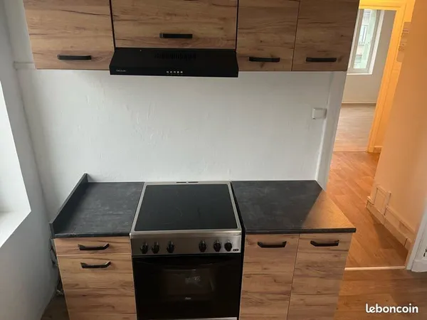 T2 lumineux cuisine équipée