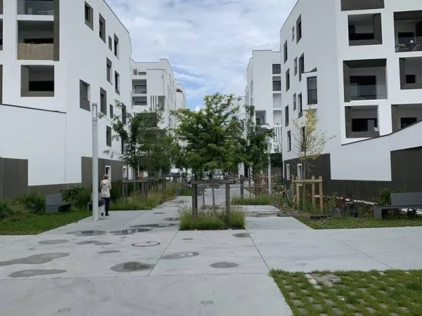 Parking 12 m²