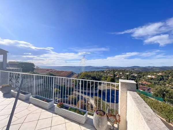Villa vue mer sur le Golfe de Saint tropez