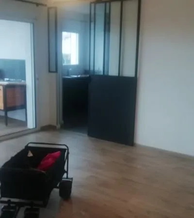 Dans un ensemble immobilier végétalisé, Agréable APPT T2