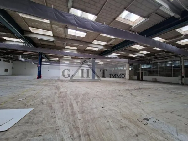 Local d'activité de 5 850 m² à louer à BEZONS