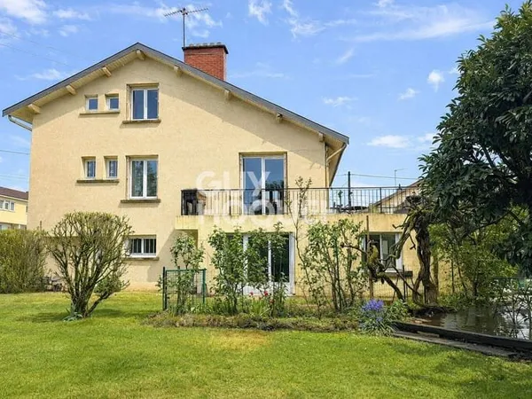 Maison 5 pièces 182 m²