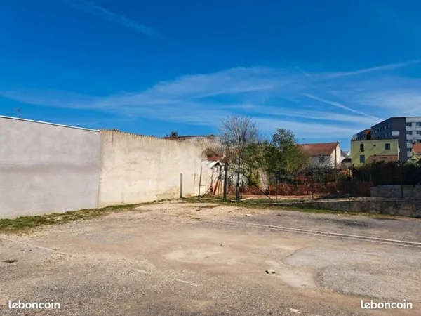 Terrain 182 m² Reims