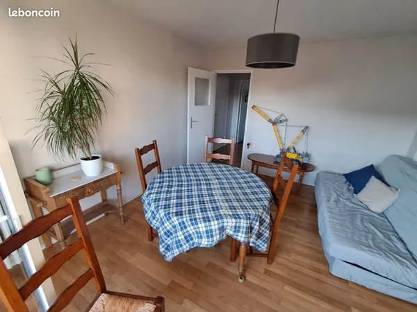 Appartement Neudorf centre avec garage fermé