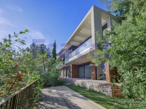Achat : Maison Théoule-sur-Mer (06590)