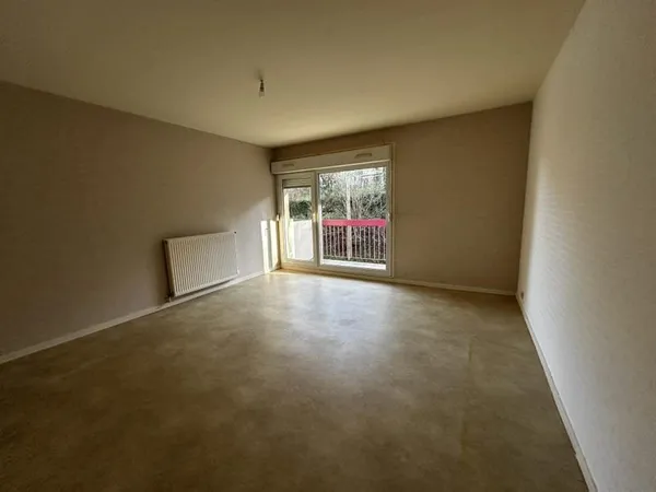 TREIGNAC - Appartement T3