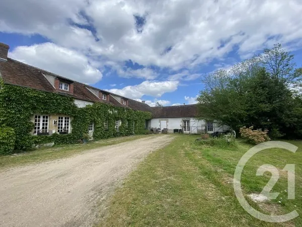 Maison 7 pièces 358 m²
