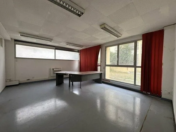 Bureaux 205 m²