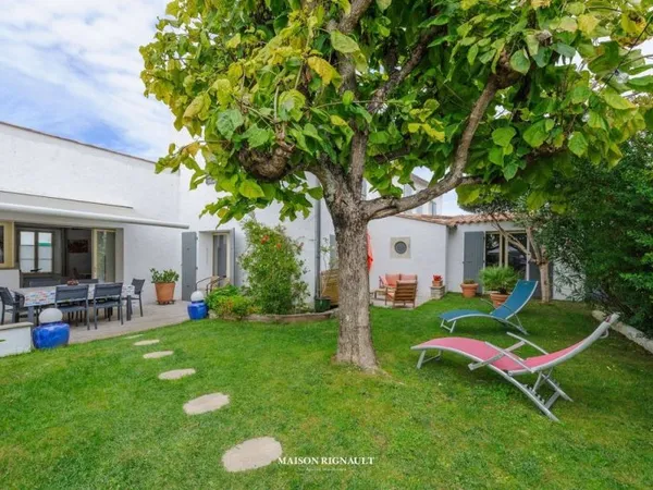 Maison de luxe 8 pièces 153 m²