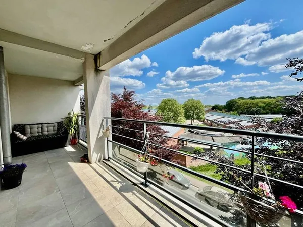 Appartement 4 pièces 84 m²