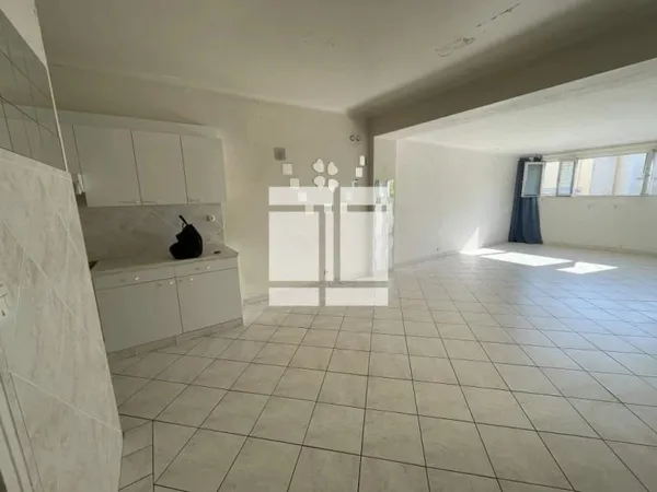 Appartement 1 pièce 46 m²