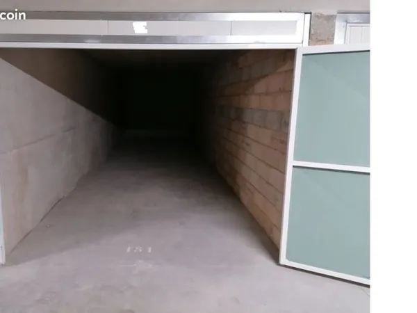 Vente Parking BOX fermé au sous sol